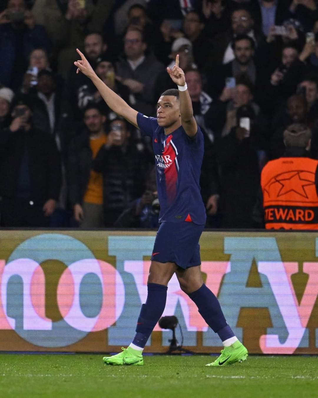 Real Madrid : Les détails du salaire proposé à Mbappé révélés